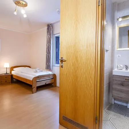 Zum Surgrund Zs08 Дом отдыха