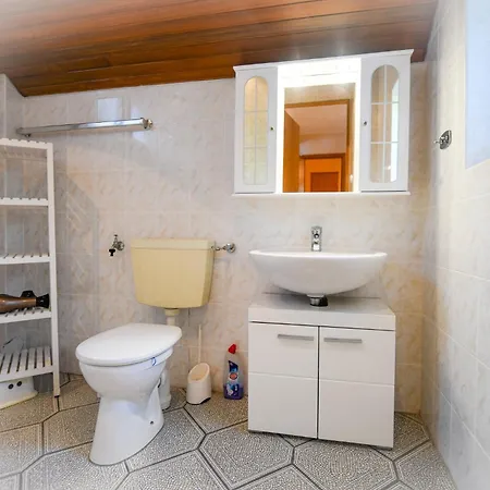 Vakantiehuis Zum Surgrund Zs08